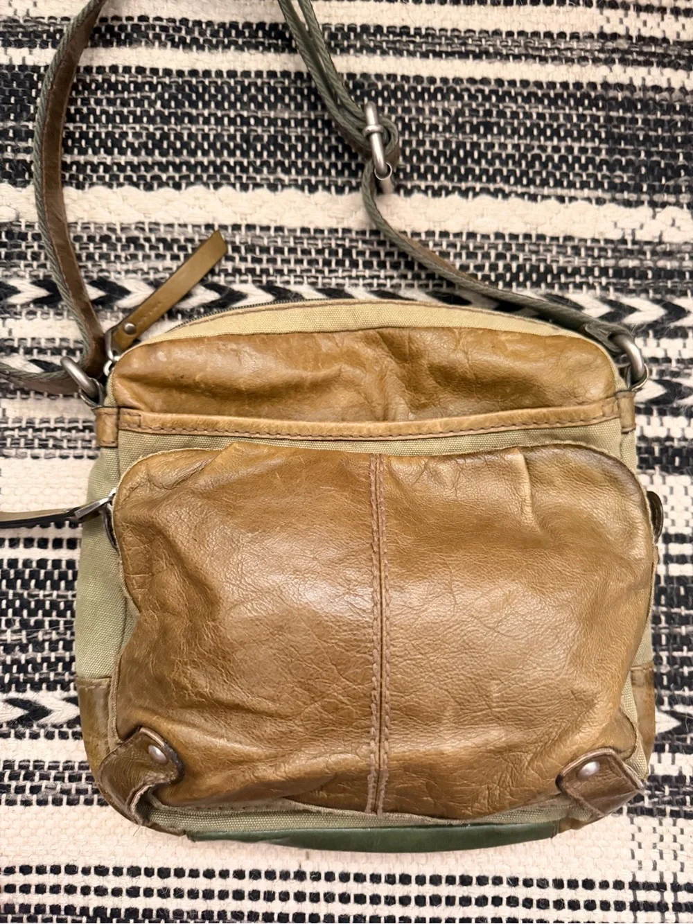 Fossil crossbody bag